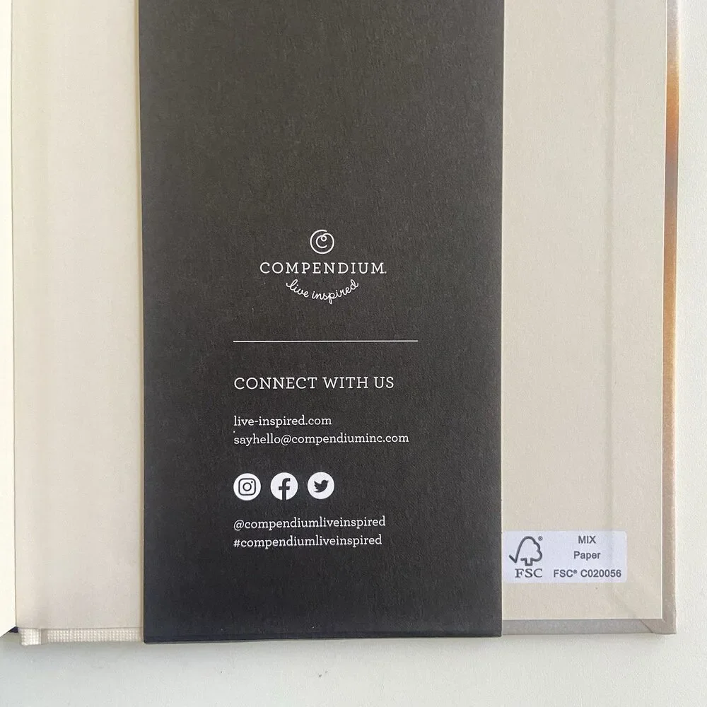 4PCS “The Center of You” Encouragement Gift Book By M. H. Clark & Emily Carlson